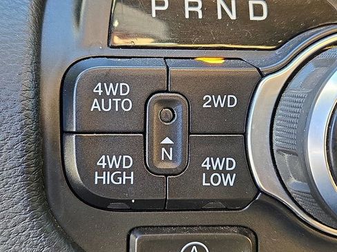 Used 2020 RAM 1500 Big Horn image 26