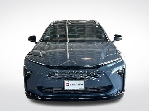 Used 2025 Toyota Crown Signia AWD/4WD image 3