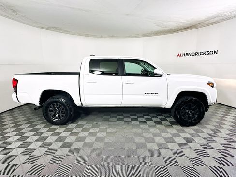 Used 2023 Toyota Tacoma SR image 2