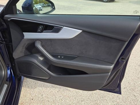 Used 2022 Audi A4 2.0T Premium Plus image 9