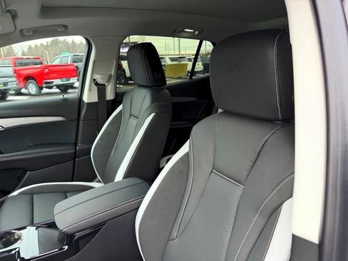 New 2026 Buick Envision Sport Touring AWD/4WD image 15