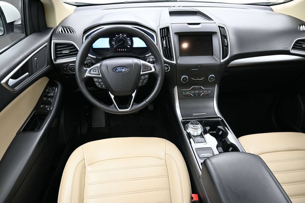 Used 2020 Ford Edge SEL w/ Convenience Package AWD/4WD image 12
