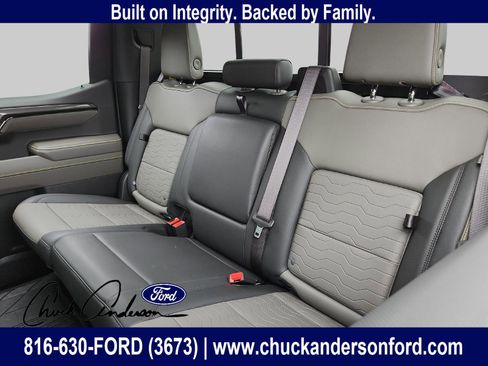 Used 2023 Chevrolet Silverado 1500 ZR2 w/ Technology Package image 11