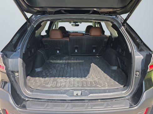 Used 2022 Subaru Outback Touring w/ Popular Package #2 AWD/4WD image 15