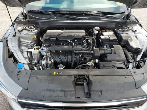 Used 2025 Kia K4 EX image 19