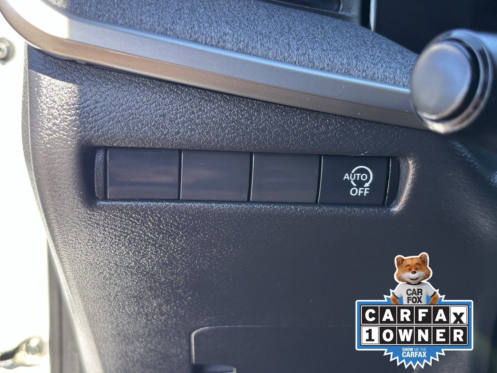Certified 2026 Nissan Kicks SV FWD image 31