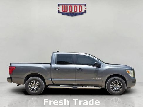 Used 2023 Nissan Titan SV w/ Accessory Utility Package AWD/4WD image 6
