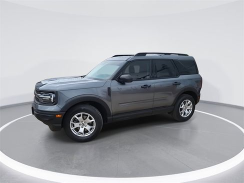 Used 2022 Ford Bronco Sport image 4