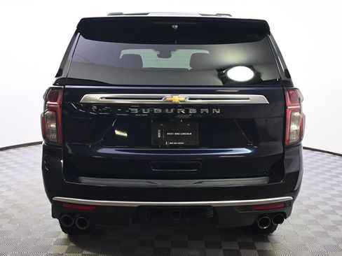 Used 2023 Chevrolet Suburban High Country image 5