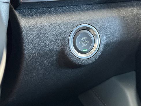 New 2026 GMC Terrain AT4 w/ Technology Package II AWD/4WD image 24