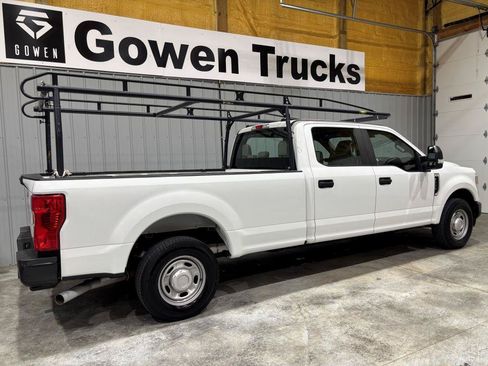 Used 2022 Ford F250 XL w/ Power Equipment Group RWD image 6