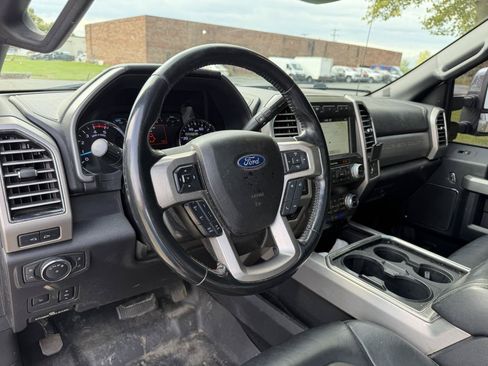 Used 2019 Ford F350 Platinum w/ Platinum Ultimate Package AWD/4WD image 8