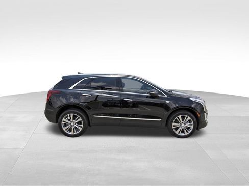 New 2026 Cadillac XT5 Premium Luxury w/ Driver Assist Package FWD image 5