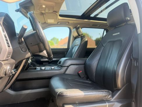 Used 2020 Ford Expedition Max Platinum AWD/4WD image 5
