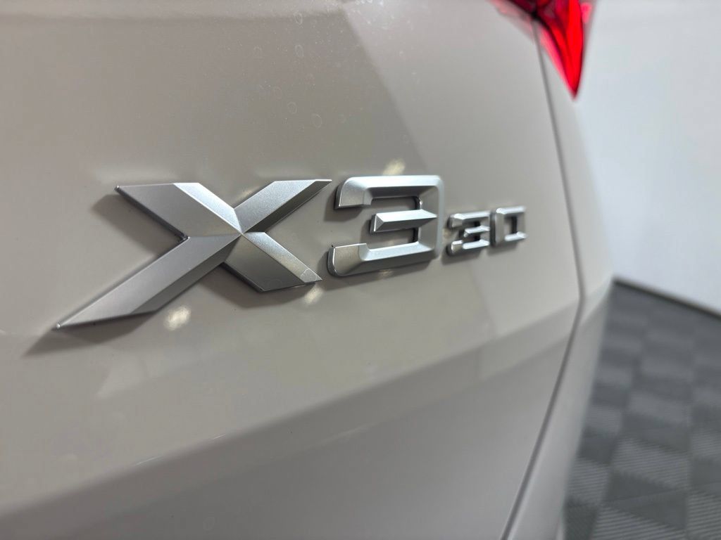 Certified 2026 BMW X3 xDrive30i w/ Convenience Package AWD/4WD image 10