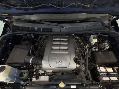 Used 2010 Toyota Tundra 4x4 Double Cab image 39