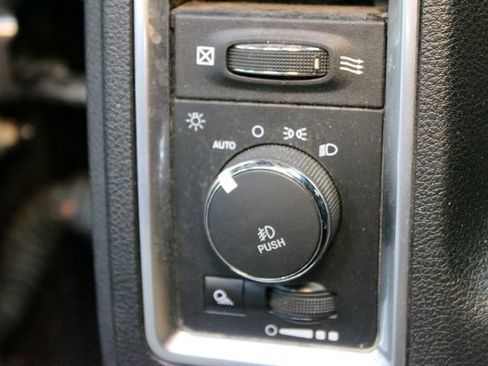 Used 2018 RAM 1500 Outdoorsman AWD/4WD image 18