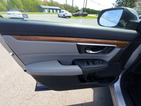 Used 2018 Honda CR-V EX-L image 8