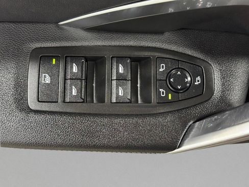 Certified 2023 BMW X1 xDrive28i w/ Convenience Package image 23