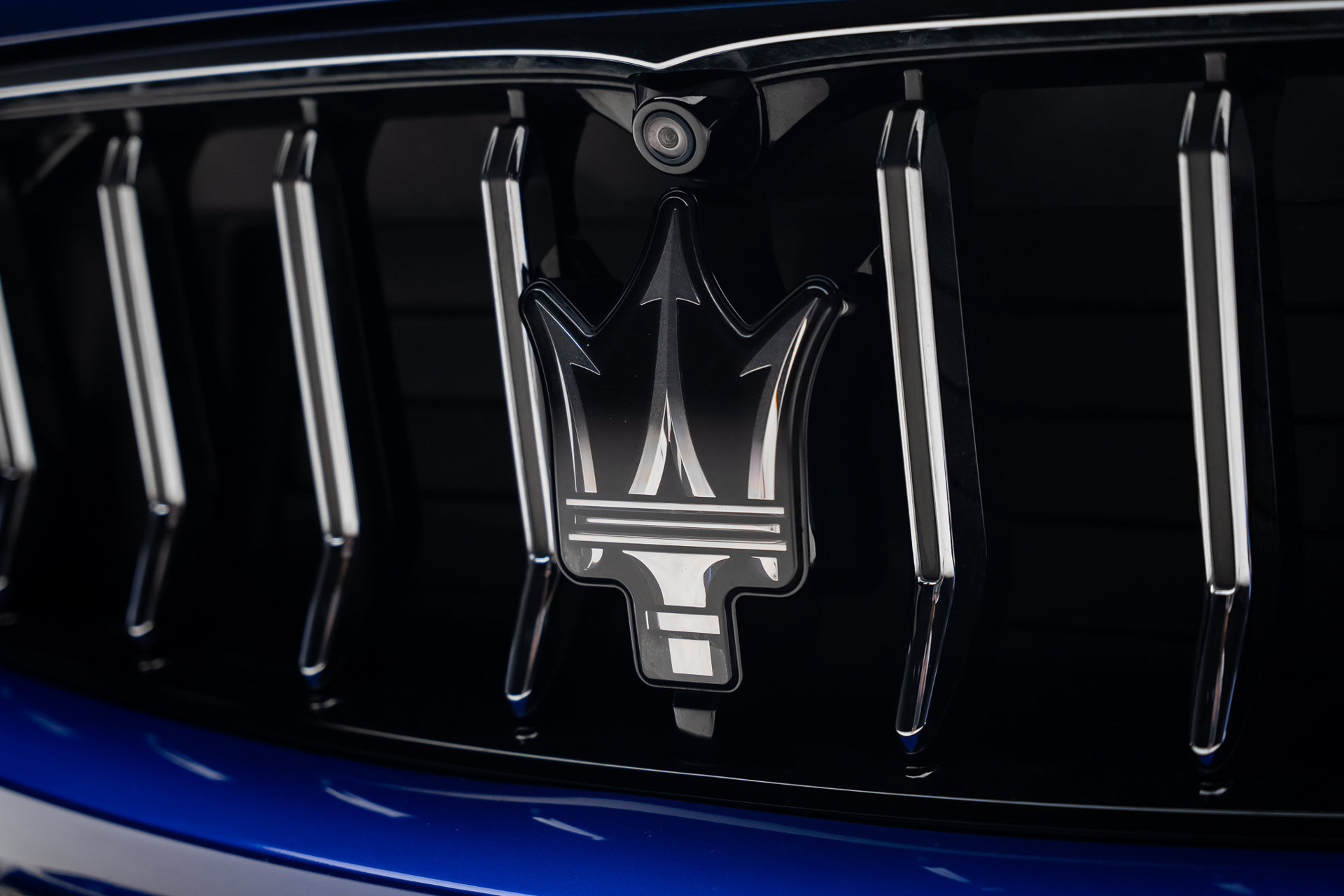 Used 2023 Maserati Levante GT AWD/4WD image 13
