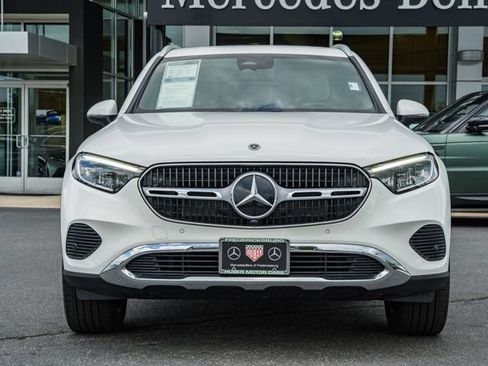 Used 2024 Mercedes-Benz GLC 300 4MATIC image 2