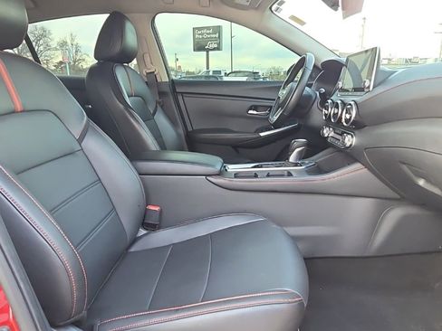 Used 2024 Nissan Sentra SR w/ SR Premium Package FWD image 19