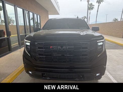 Certified 2023 GMC Sierra 1500 Elevation image 2