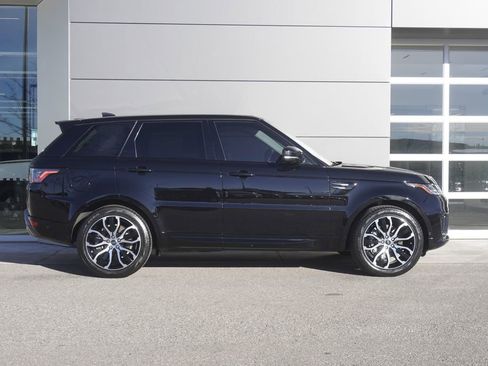 Used 2020 Land Rover Range Rover Sport HSE image 7