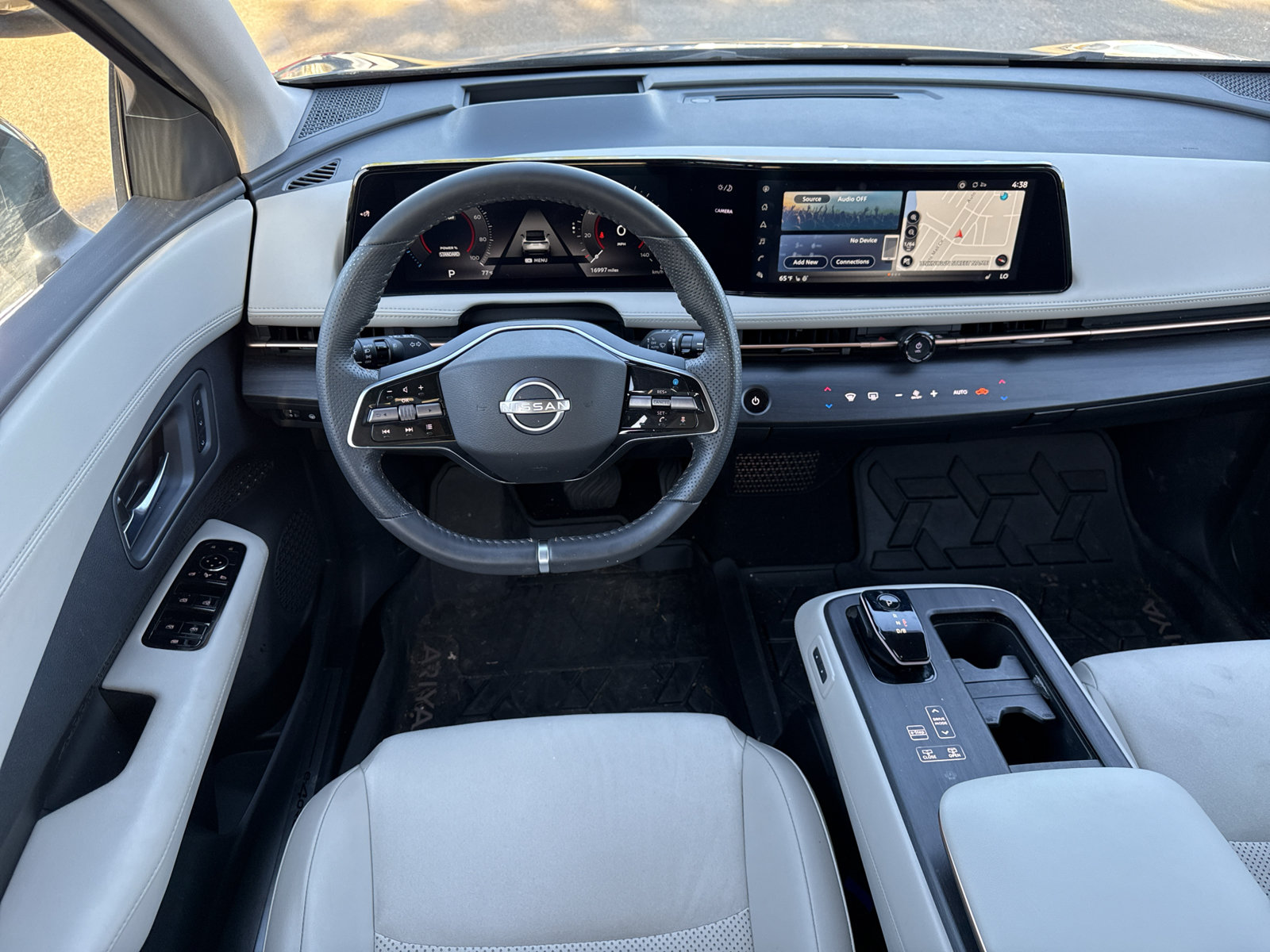 Certified 2024 Nissan Ariya AWD image 14