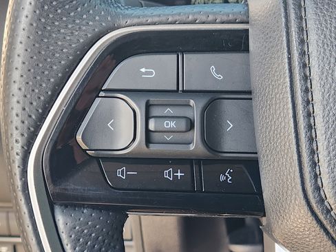 Used 2024 Toyota Tundra Limited w/ Power Package image 35