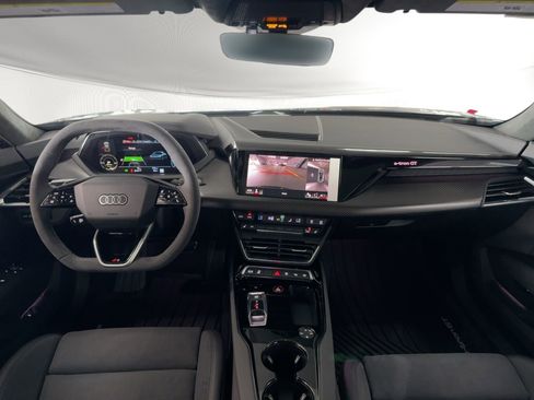 New 2026 Audi S e-tron GT Prestige image 17