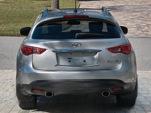 Used 2011 INFINITI FX50 AWD w/ Sport Pkg image 37