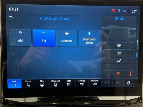 Used 2024 Ford Expedition Max XLT image 62