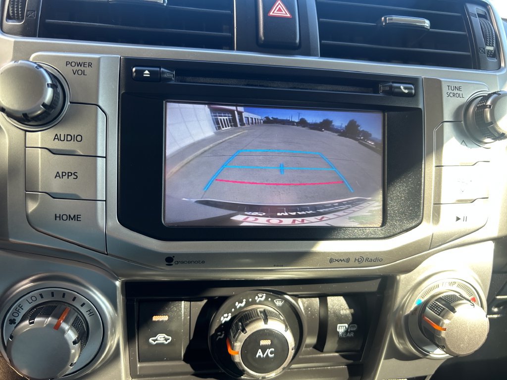 Used 2016 Toyota 4Runner SR5 AWD/4WD image 23