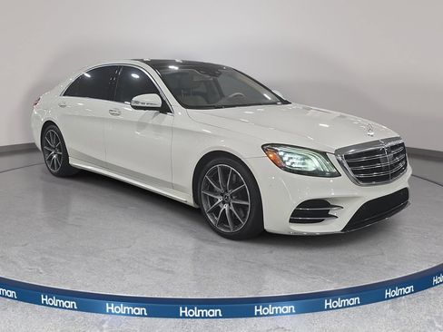 Used 2020 Mercedes-Benz S 450 Sedan image 4