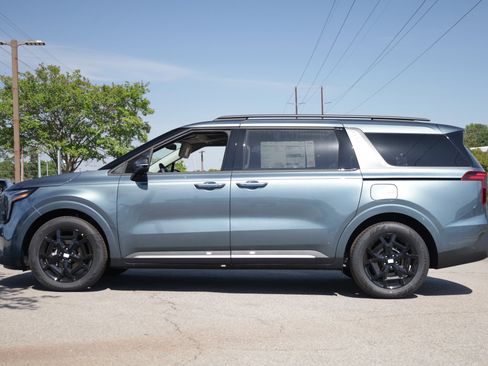 New 2026 Kia Carnival SX Prestige FWD image 2