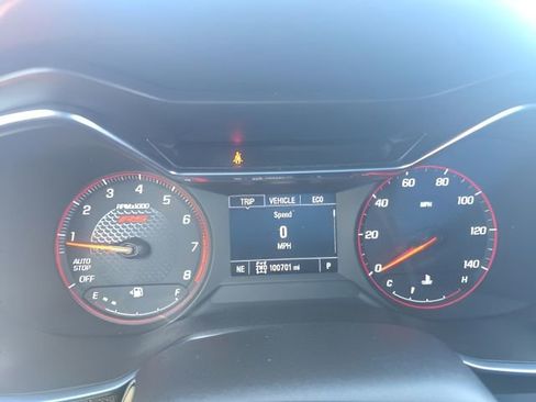 Used 2022 Chevrolet TrailBlazer RS image 12