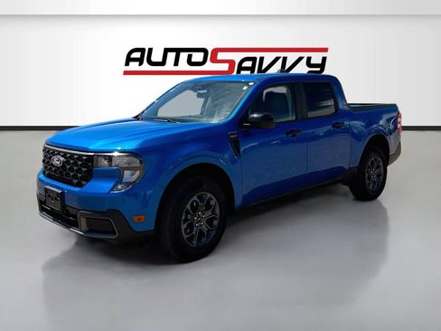 Used 2025 Ford Maverick XLT w/ XLT Luxury Package AWD/4WD image 3