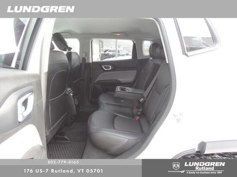 Used 2022 Jeep Compass Latitude w/ Convenience Group image 37