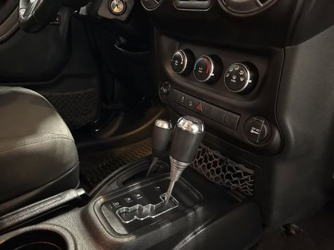 Used 2016 Jeep Wrangler Unlimited Sport w/ Quick Order Package 24S image 30