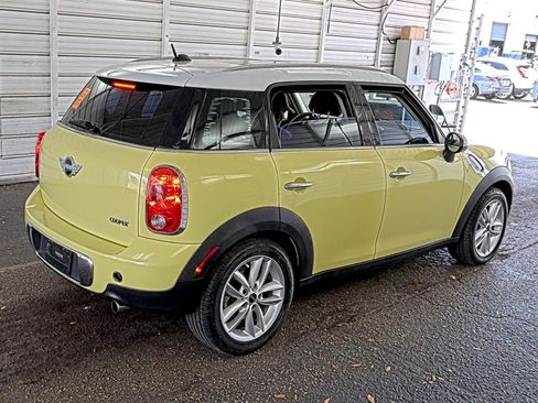 Used 2012 MINI Cooper Countryman FWD image 2