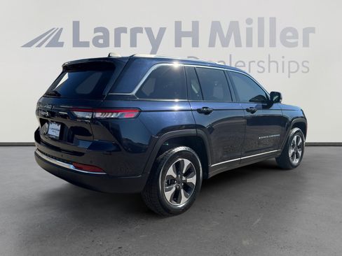 Used 2022 Jeep Grand Cherokee Limited 4xe AWD/4WD image 5