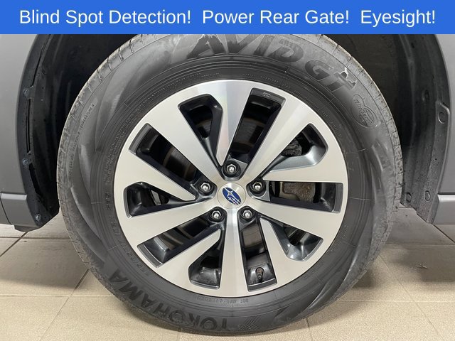 Used 2024 Subaru Outback Premium AWD/4WD image 7