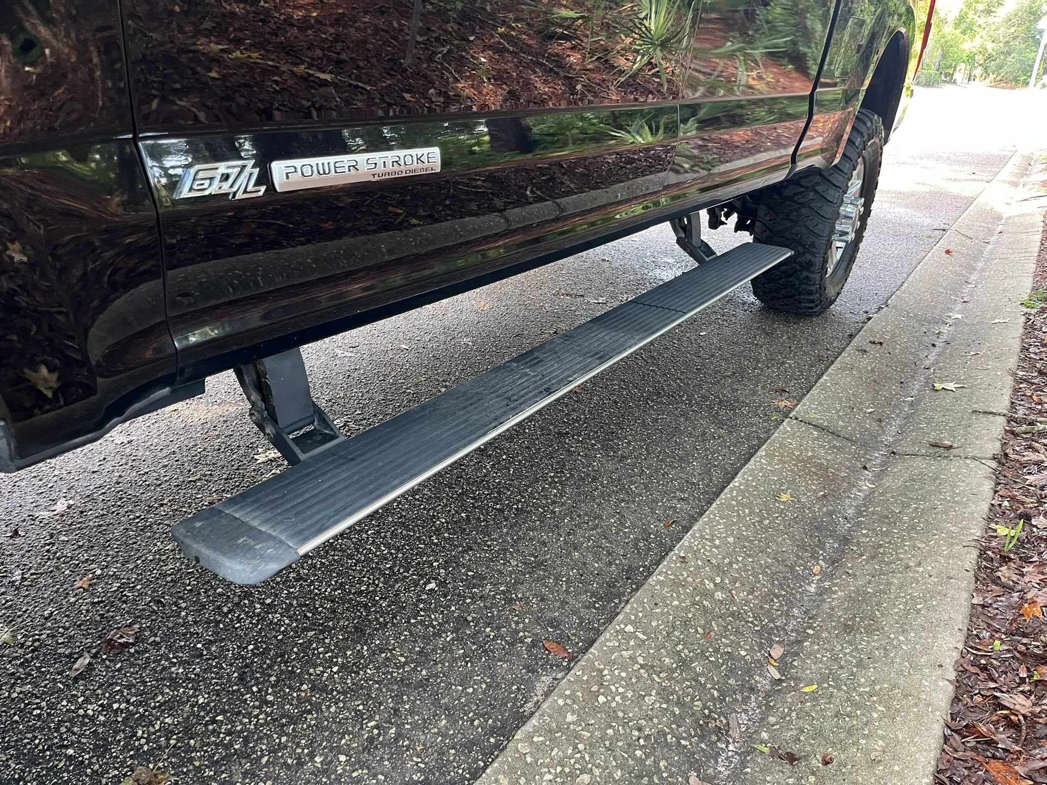 Used 2019 Ford F350 Limited AWD/4WD image 16