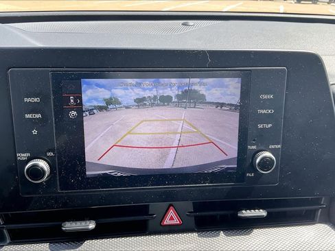 Certified 2025 Kia Sportage LX image 26