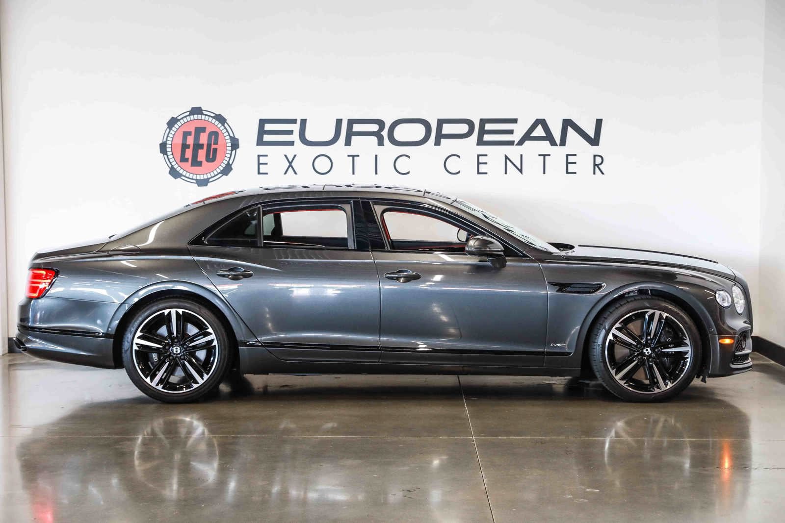 Used 2021 Bentley Flying Spur W12 AWD/4WD image 10