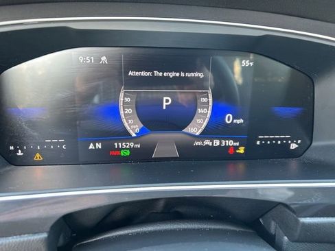 Certified 2024 Volkswagen Tiguan SE image 22