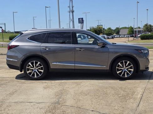 Used 2026 Acura MDX FWD w/ Technology Package image 4