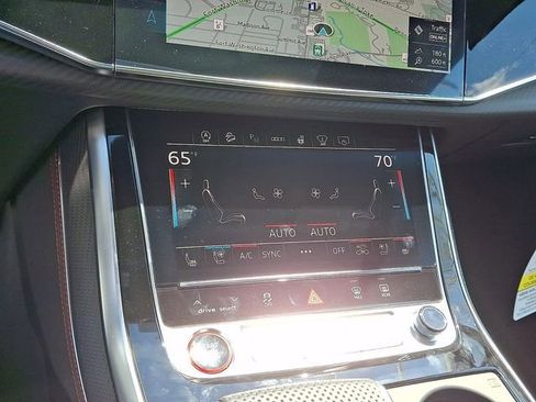 New 2026 Audi SQ7 Prestige AWD/4WD image 12