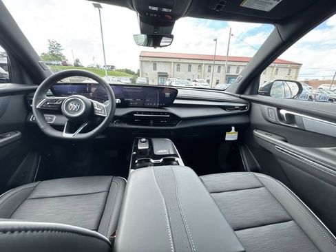 New 2026 Buick Enclave Sport Touring w/ Power Package FWD image 10
